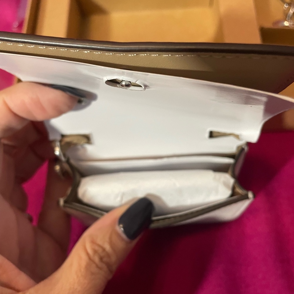 NWT COACH box set: mini wallet with crossbody chain and two charms. - Picture 13 of 16